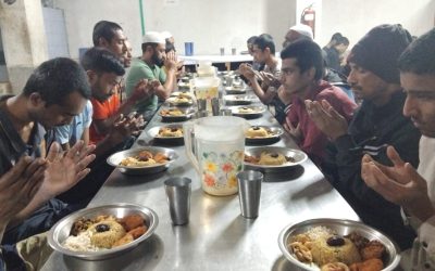 Iftar and prayer image
